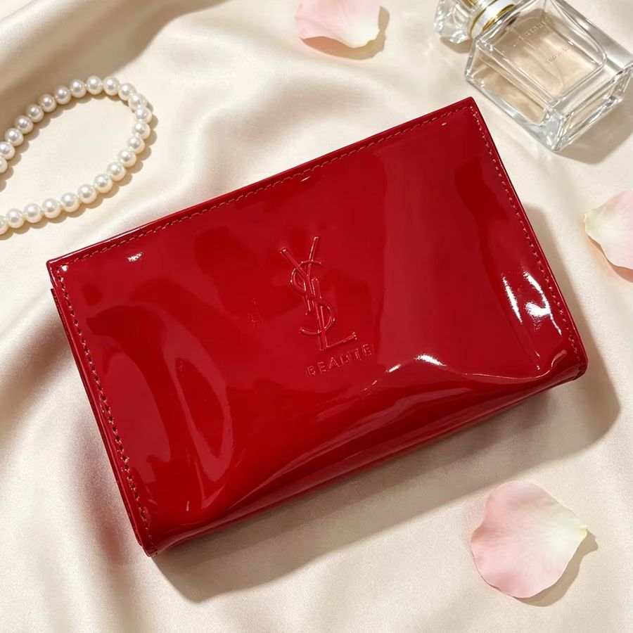 YSL Rote Lackleder-Kosmetiktas – Luxury Skincare Logo Bewertung und Preis